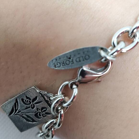 Pewter Old Forge Charm Bracelet 8" - Picture 2 of 2